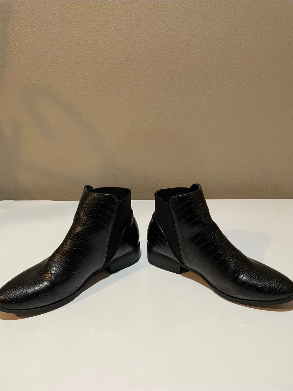 DSW Tru Comfort Foam Black Croc-Embossed Pointed Toe Ankle Boots